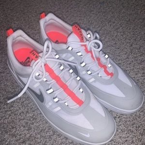 Mens size 10. Nike SB Nyjah. Hardly worn.